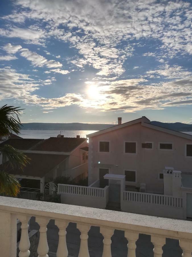 Apartment Mataija *
